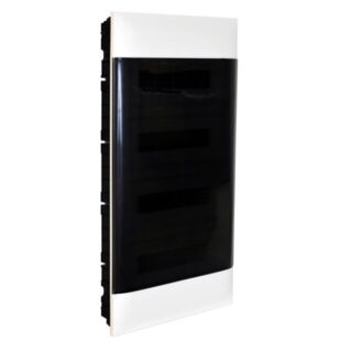 Legrand Tableau encastré 48m porte fumée - 135154