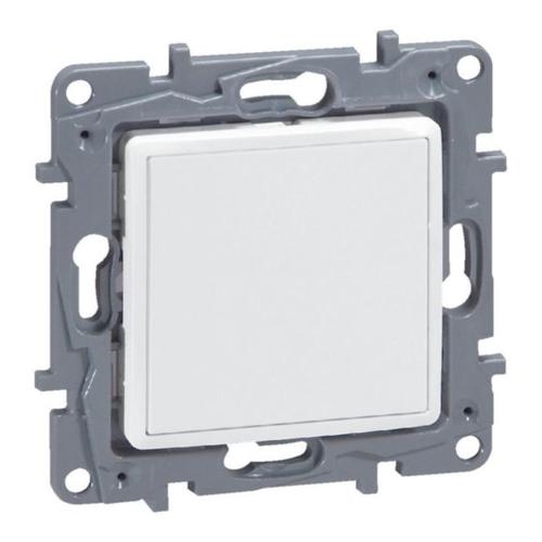 LEGRAND Intégrateur Niloé pour toutes les fonctions Mosaic - finition Pur - 665195